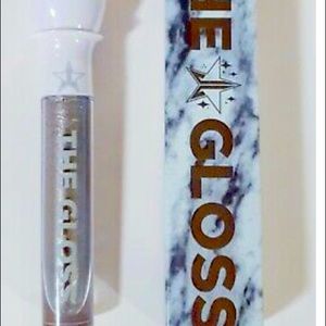 Jeffree Star’s The Gloss “Coroners Kiss”